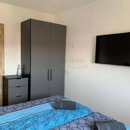 Zentrumsnahes Mit Meerblick, Terrasse