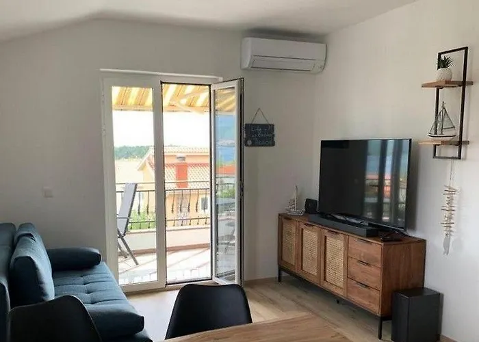 Zentrumsnahes Mit Meerblick, Terrasse Apartment Krk Town